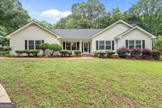 24 Trey Court, Carrollton, GA 30117