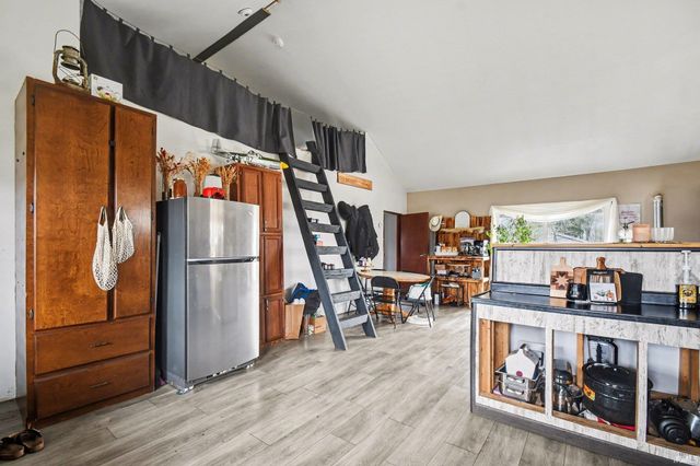 10152 County Road 2, Middlebury, IN 46540