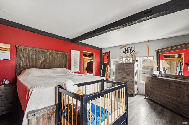 10152 County Road 2, Middlebury, IN 46540