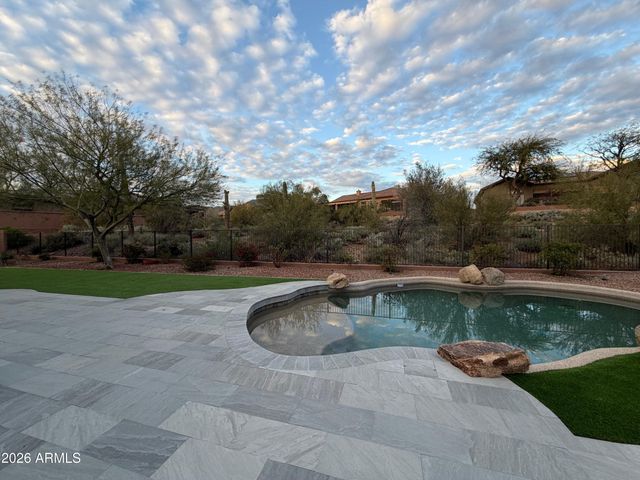 1964 W WAYNE Lane, Anthem, AZ 85086