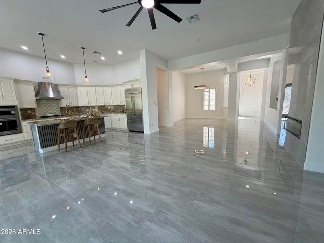 1964 W WAYNE Lane, Anthem, AZ 85086