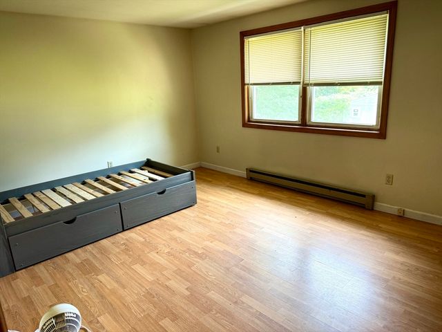 559 Pulpit Hill Rd, Amherst, MA 01002