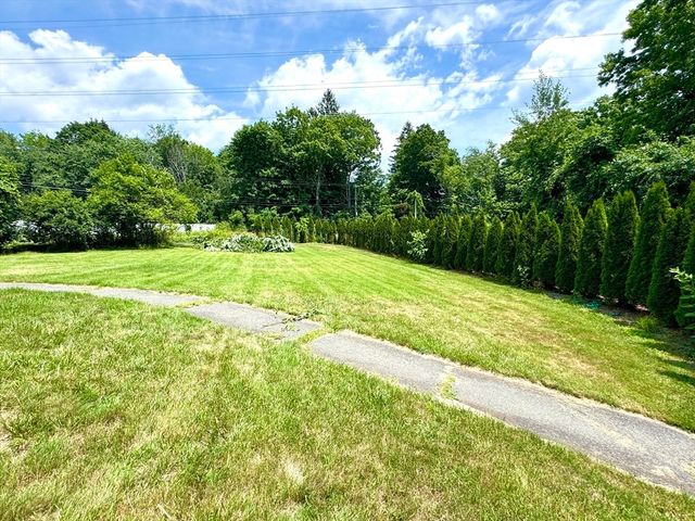 559 Pulpit Hill Rd, Amherst, MA 01002