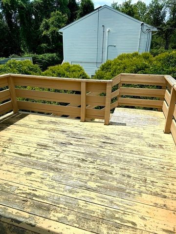 559 Pulpit Hill Rd, Amherst, MA 01002