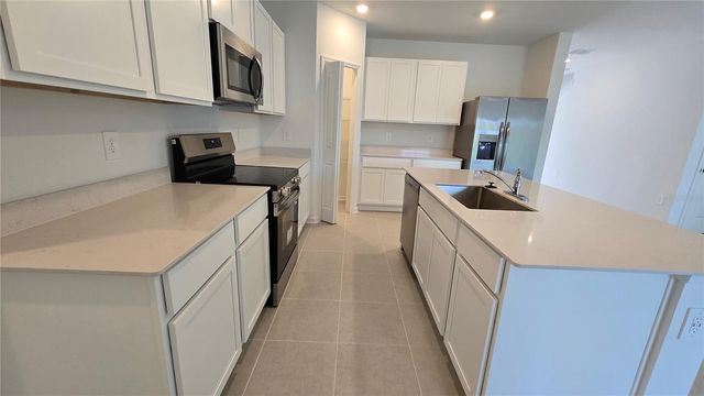 3363 ALEXANDER DRIVE, Lake Wales, FL 33859