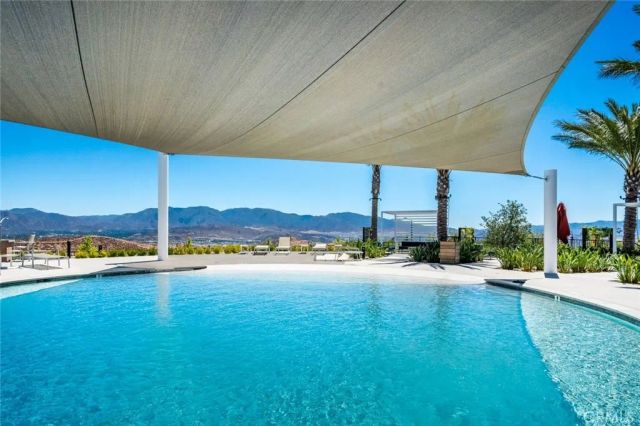 17806 Top Court, Canyon Country, CA 91350
