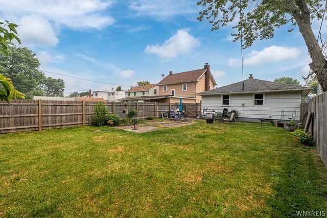 160 Parkhurst Boulevard, Tonawanda, NY 14223