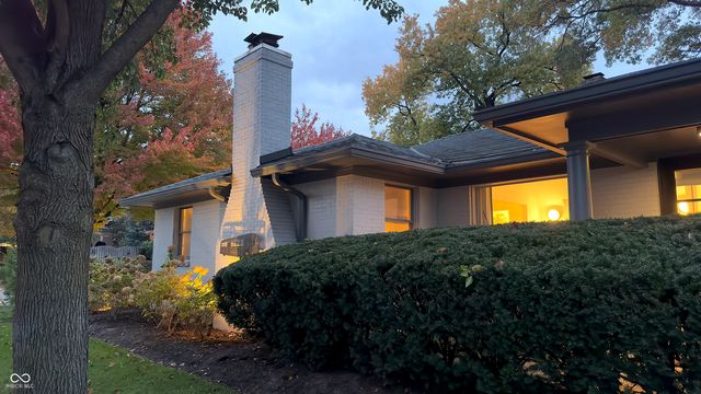 5201 N Pennsylvania Street, Indianapolis, IN 46220