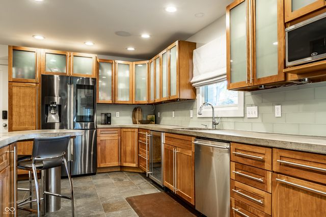 5201 N Pennsylvania Street, Indianapolis, IN 46220