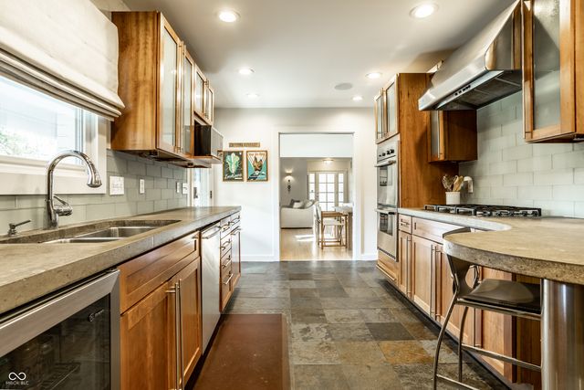 5201 N Pennsylvania Street, Indianapolis, IN 46220