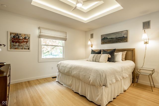 5201 N Pennsylvania Street, Indianapolis, IN 46220