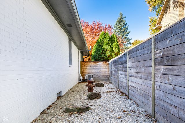 5201 N Pennsylvania Street, Indianapolis, IN 46220