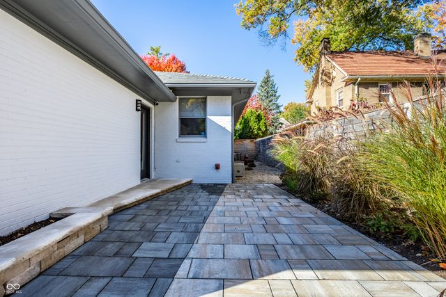 5201 N Pennsylvania Street, Indianapolis, IN 46220