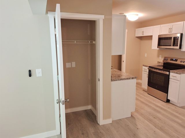 241 Hildred Drive, Burlington, VT 05401