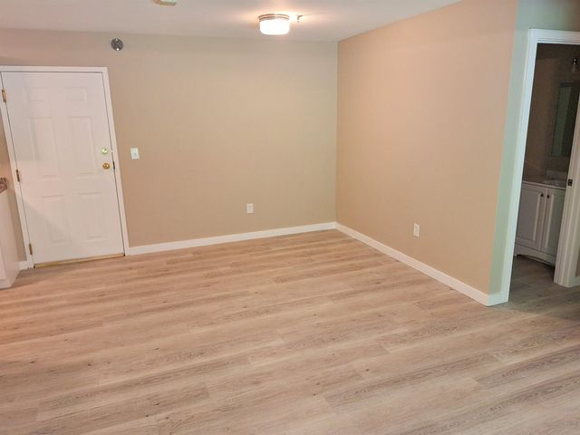 241 Hildred Drive, Burlington, VT 05401