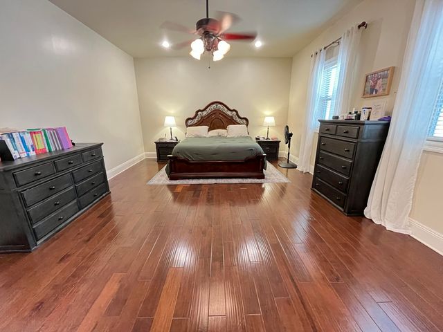 1078 N Lake Estates, Hattiesburg, MS 39402