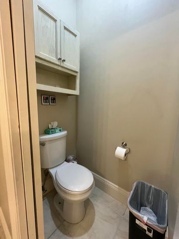 1078 N Lake Estates, Hattiesburg, MS 39402