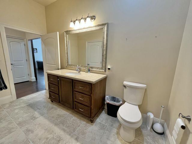 1078 N Lake Estates, Hattiesburg, MS 39402