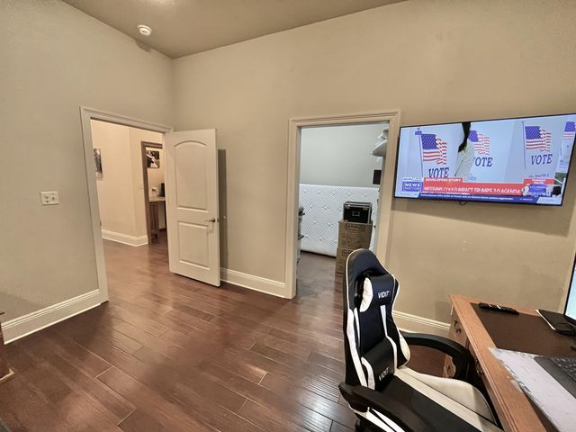 1078 N Lake Estates, Hattiesburg, MS 39402