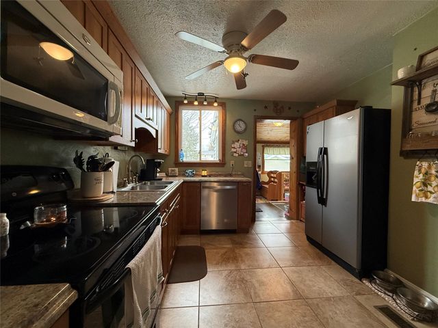 248 E 4TH Street, Waterford, PA 16441