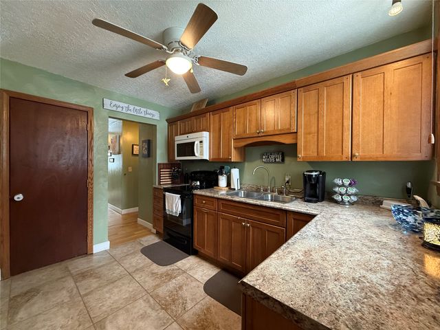 248 E 4TH Street, Waterford, PA 16441