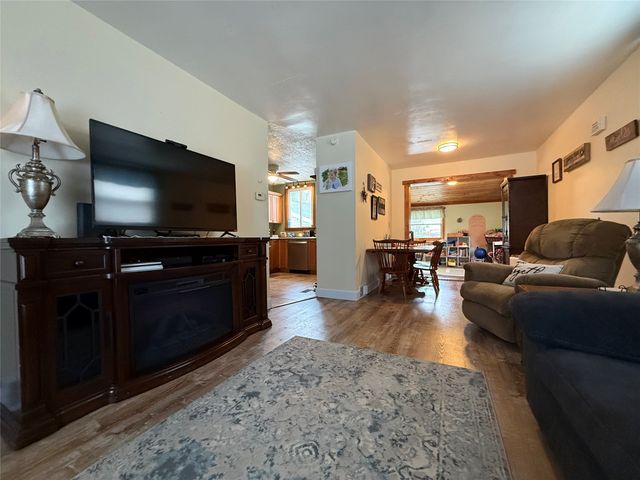 248 E 4TH Street, Waterford, PA 16441