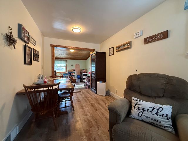 248 E 4TH Street, Waterford, PA 16441