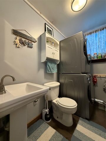 248 E 4TH Street, Waterford, PA 16441