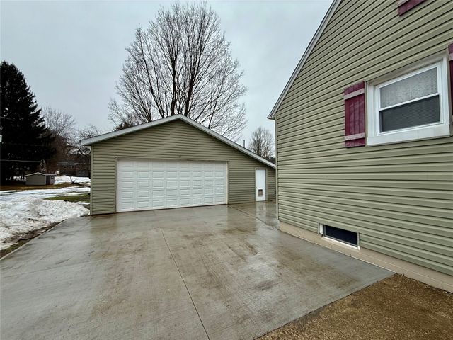 248 E 4TH Street, Waterford, PA 16441