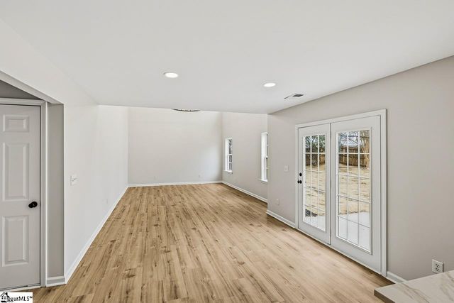 2 Wheat Cressing Court, Greenville, SC 29607