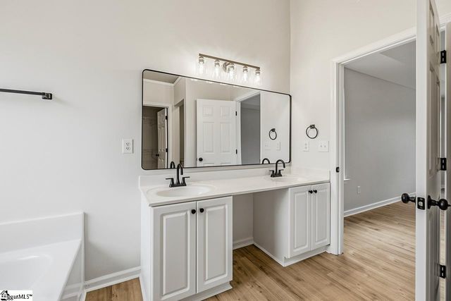 2 Wheat Cressing Court, Greenville, SC 29607