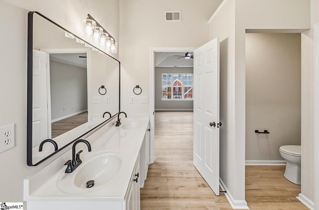 2 Wheat Cressing Court, Greenville, SC 29607