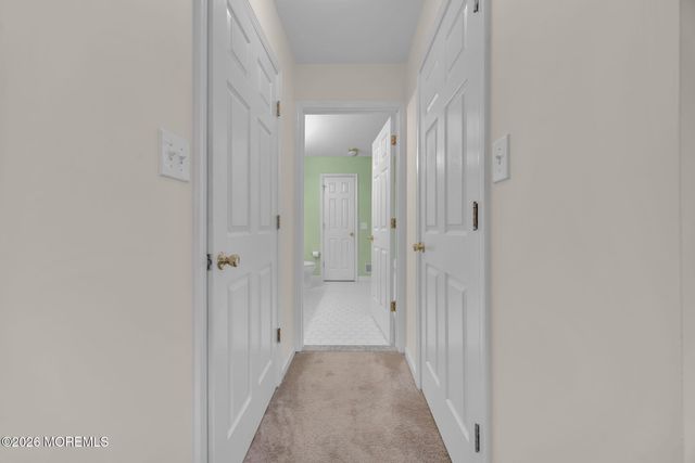 29 Whitemarsh Drive, Manalapan, NJ 07726