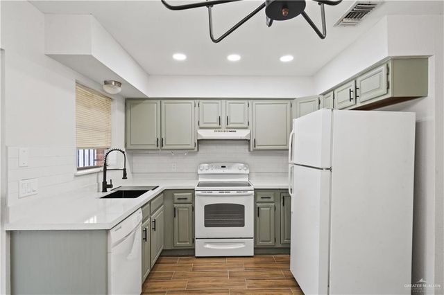 1425 Evergreen Avenue, Mission, TX 78572