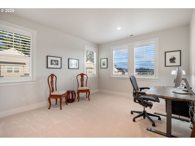 16561 Sw BOTANY BAY Ln, Portland, OR 97224