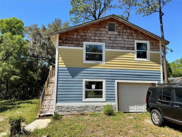 737 E INDIANA AVENUE, Deland, FL 32724