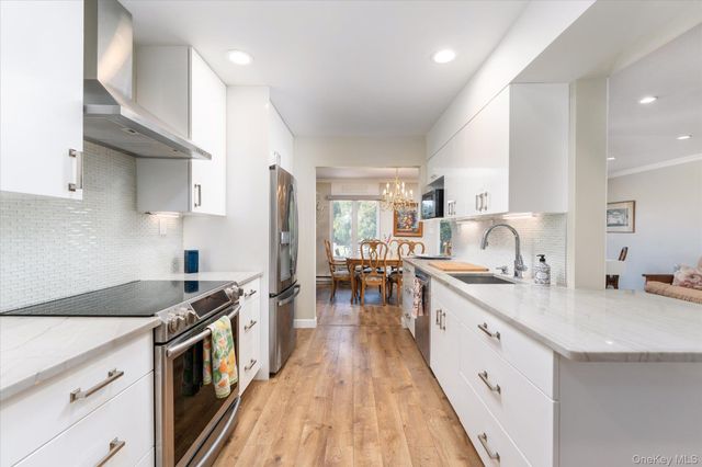 1102 Gotham Path, Saint James, NY 11780