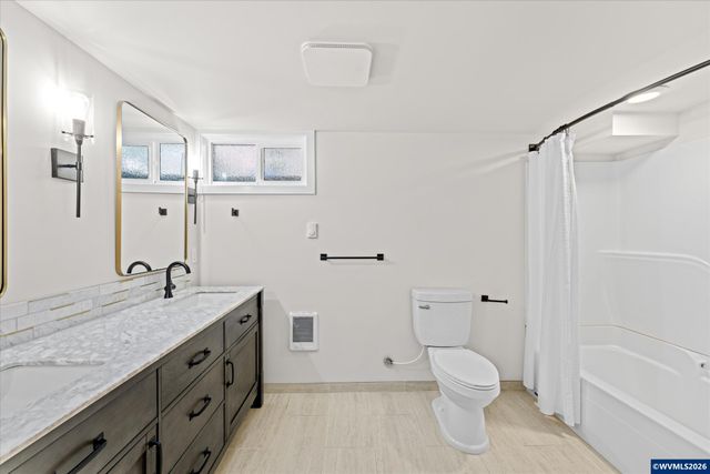 1093 Icel Ct NE, Salem, OR 97301