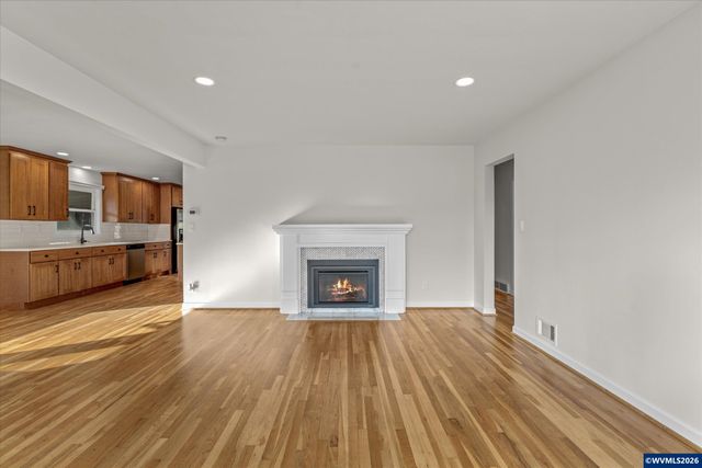 1093 Icel Ct NE, Salem, OR 97301