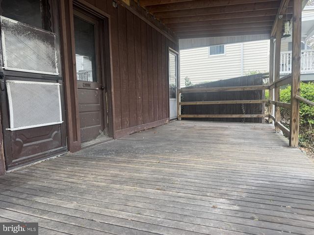 201-203 N FRONT ST, Minersville, PA 17954