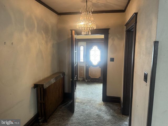 201-203 N FRONT ST, Minersville, PA 17954