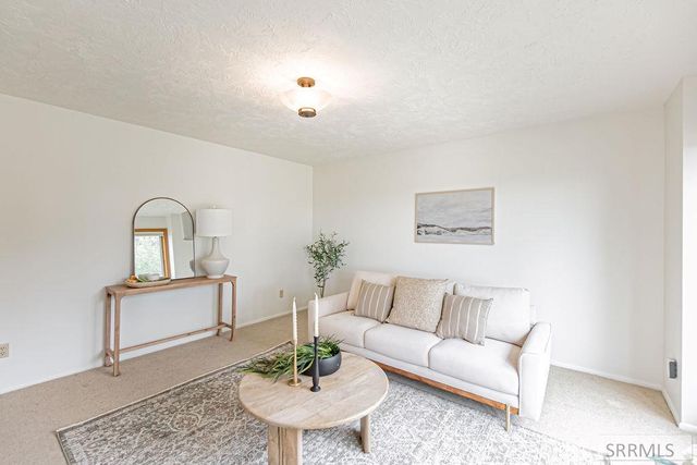 435 N 1500 E, St Anthony, ID 83445