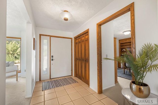 435 N 1500 E, St Anthony, ID 83445