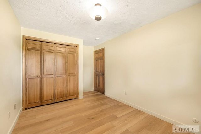 435 N 1500 E, St Anthony, ID 83445