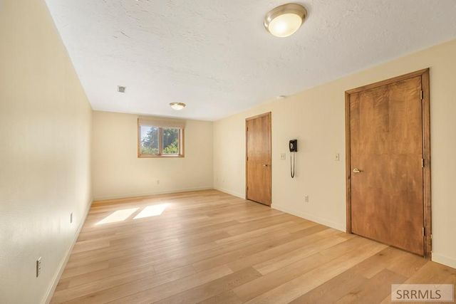 435 N 1500 E, St Anthony, ID 83445