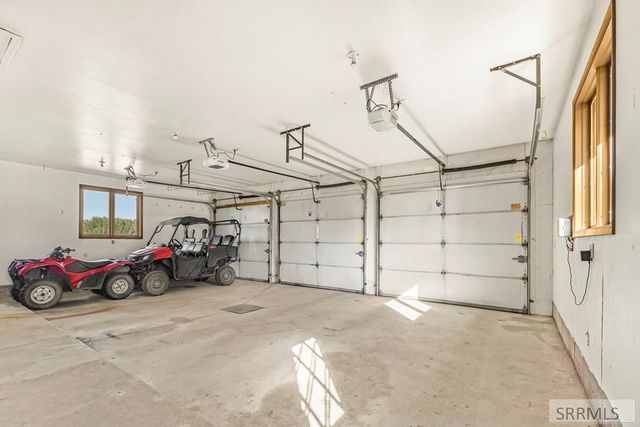 435 N 1500 E, St Anthony, ID 83445