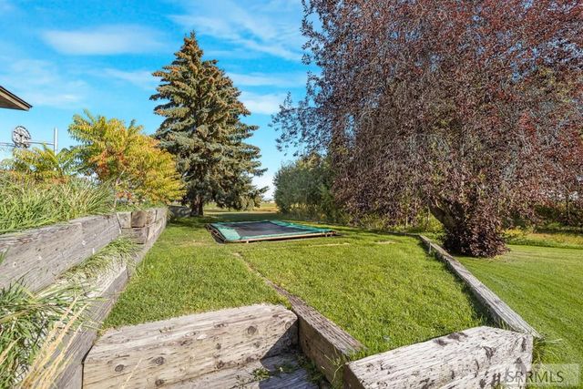 435 N 1500 E, St Anthony, ID 83445