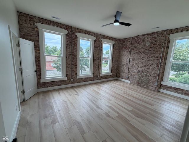 2701 N College Avenue, Indianapolis, IN 46205