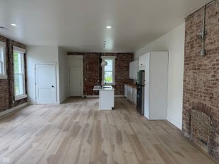2701 N College Avenue, Indianapolis, IN 46205