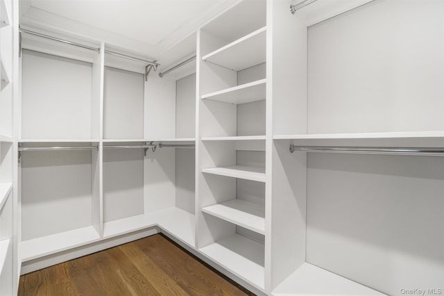 36 Hasbrouck Drive, Poughkeepsie, NY 12603